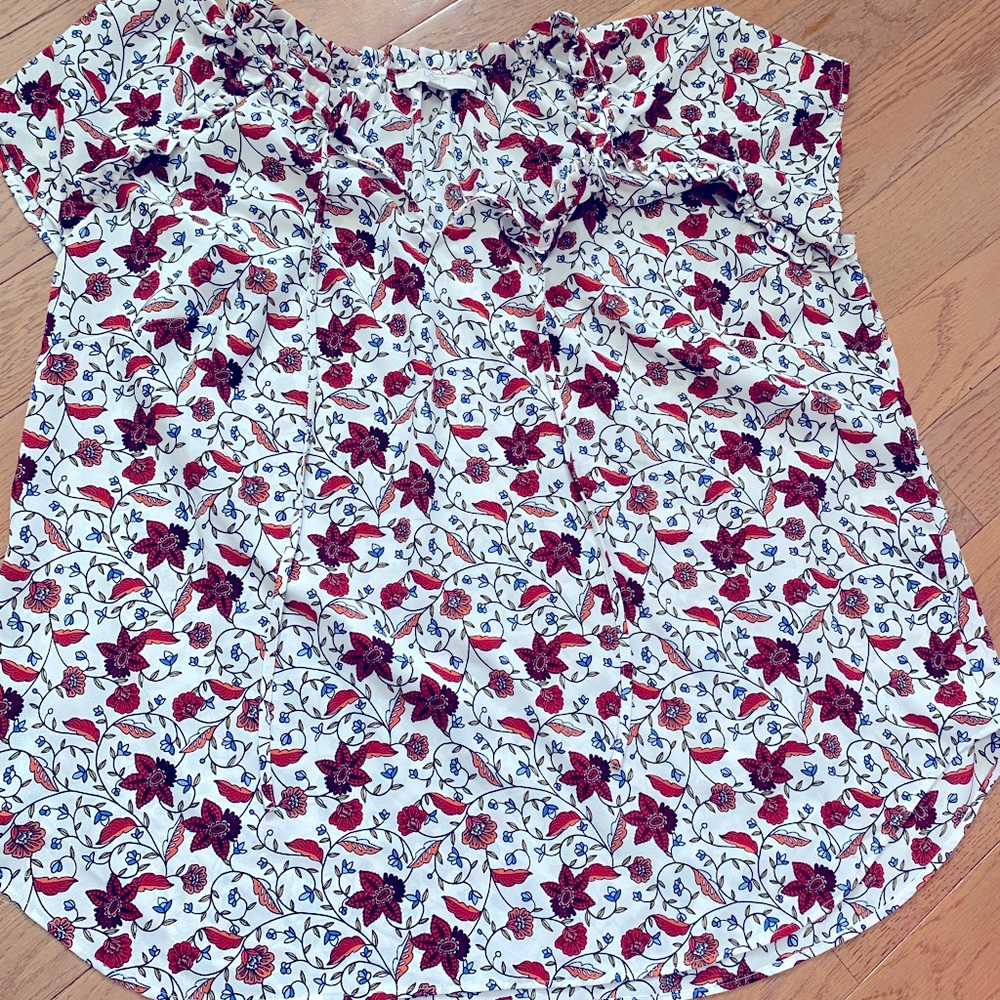Floral plus size top